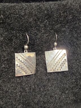 Temè Native American Sterling Silver Earrings Geometric Vintage